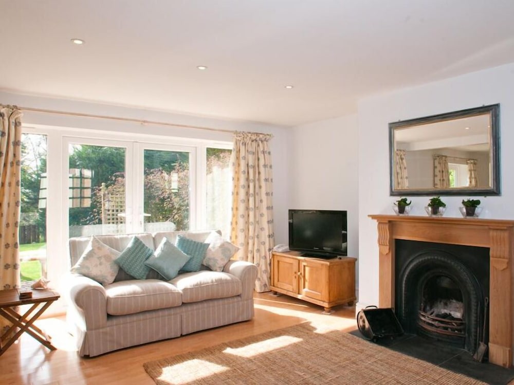 Homefield House view 2