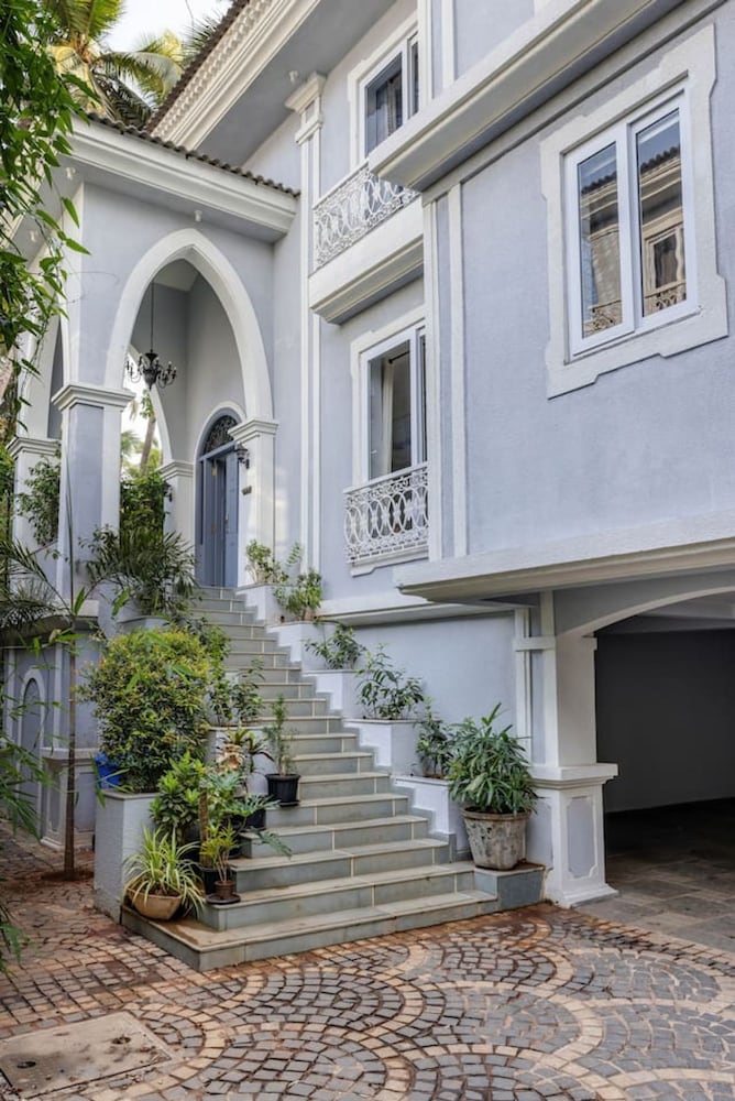 The Hornbill Villa - 3bhk With Pvt Pool in Saligao