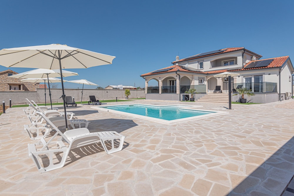 Villa Sandra Zadar Villas