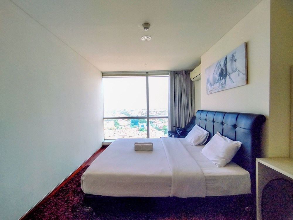 Homey Designed 2BR in City Center at Praxis Apartment