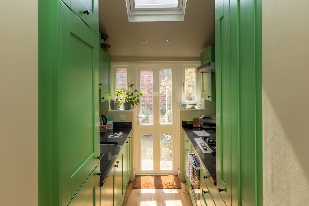Beautiful & Cosy 2BD House - Southwark