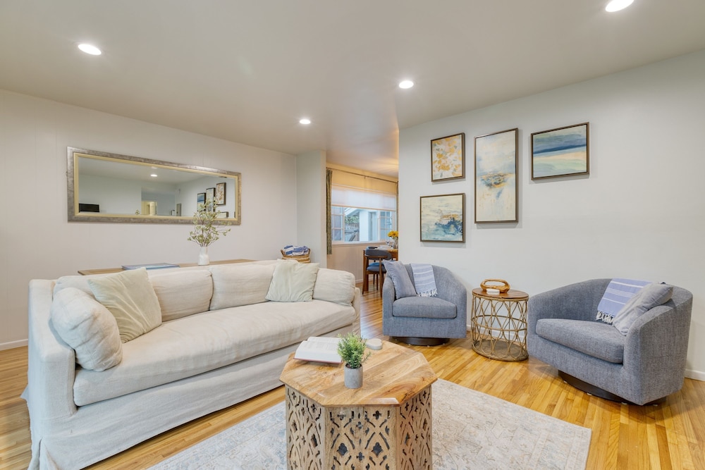 Goleta Getaway by Avantstay Private Backyard 1 5mi to the Beach