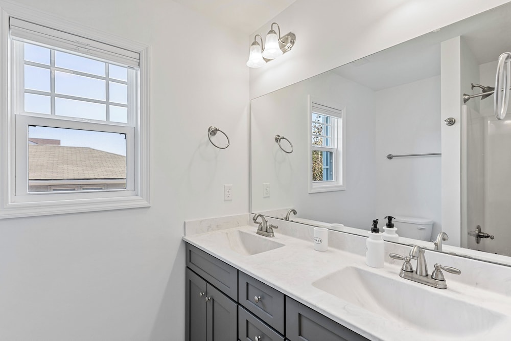 Across the Pond by Topsail Realty