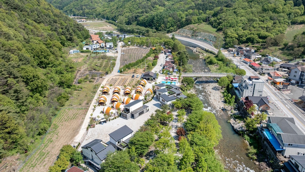 Muju Land Camping Glamping