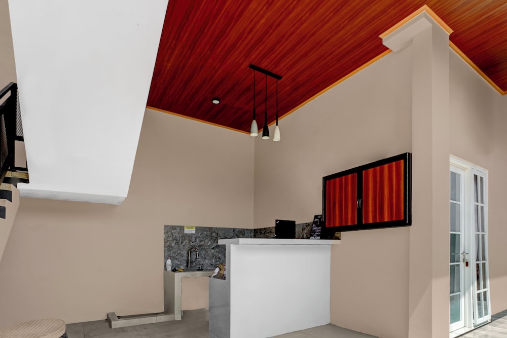 OYO 94924 Cidu Homestay Syariah