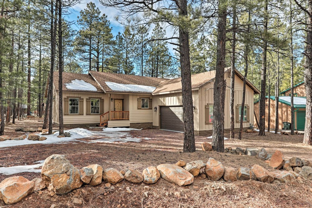 Pinetop Lakes Country Club Home: Resort Amenities view 5