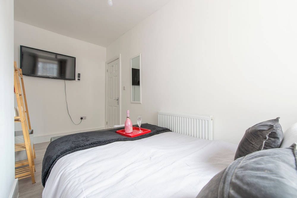 Apartment - Stay 6 - Parking - Petsok - Stratford