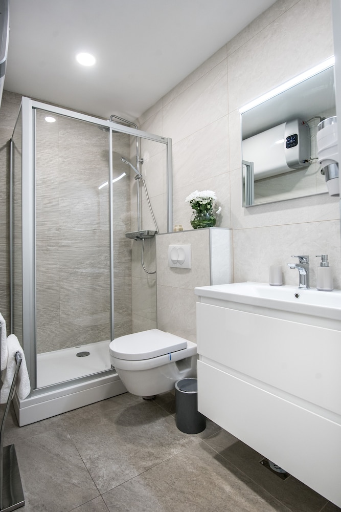 Dubrovnik Spectrum Rooms