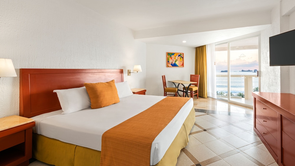 Park Royal Beach Ixtapa - All Inclusive