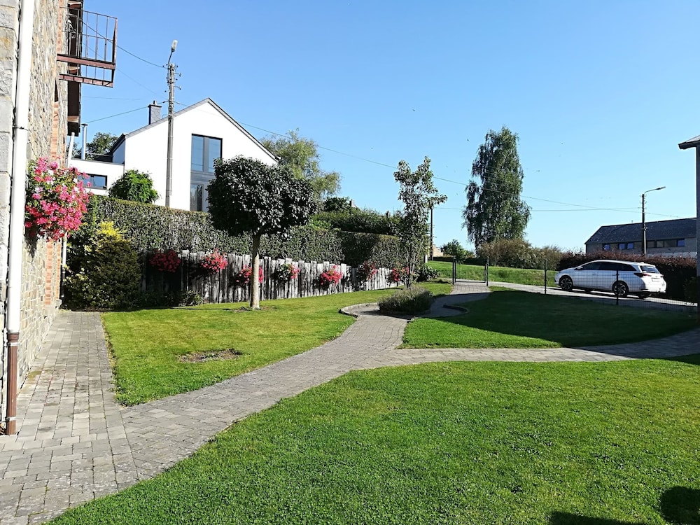Photo 47