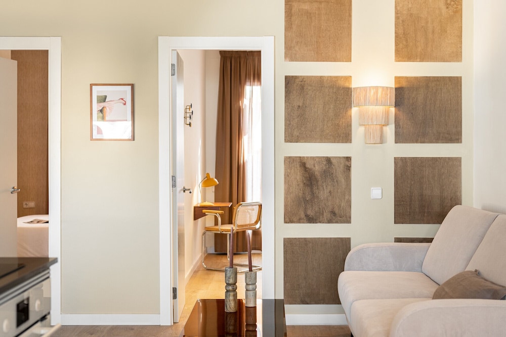 Sagrada Familia Apartment By Olala Homes