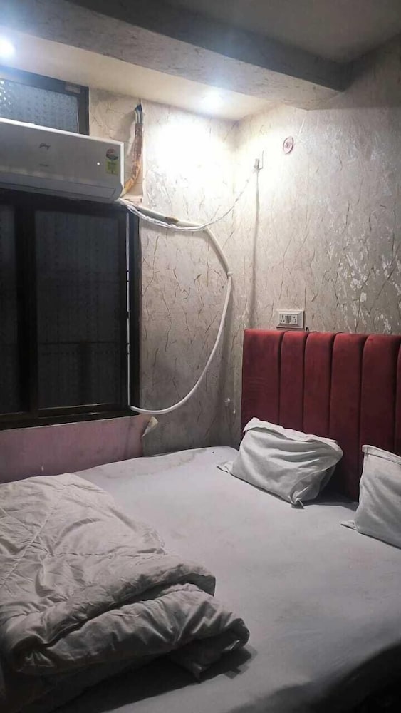Shlok Homestay