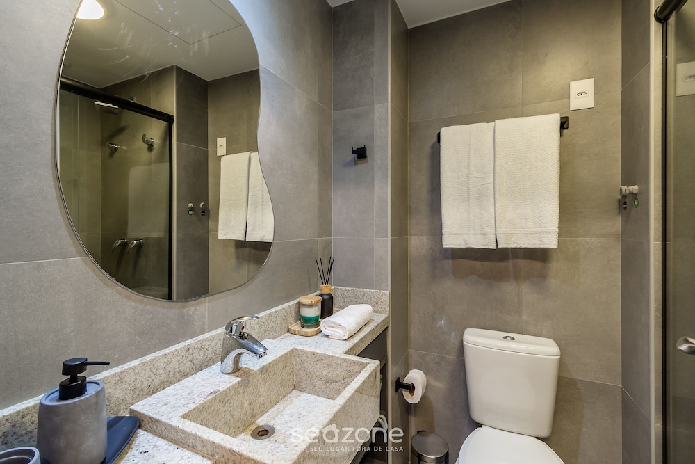 Luxury and Sophisticated Studio in Moinhos Lbo203