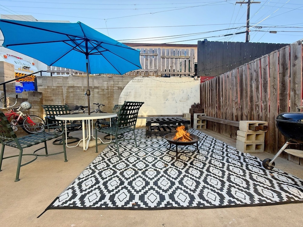 Charming 2BR Ocean Beach