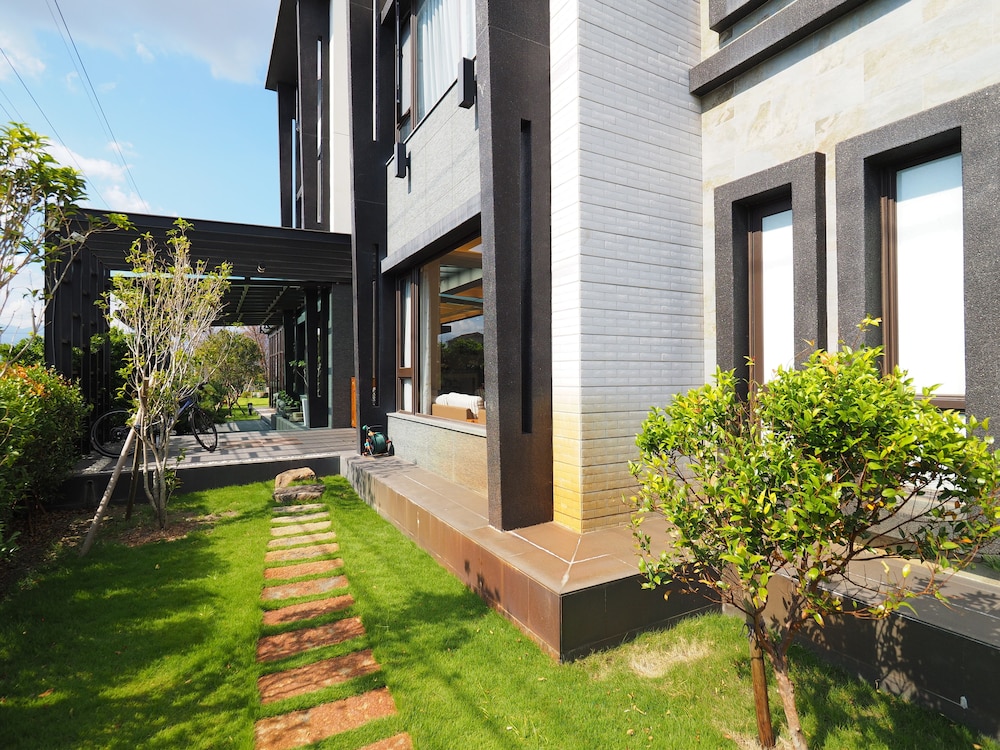 Sakura Bed and Breakfast
