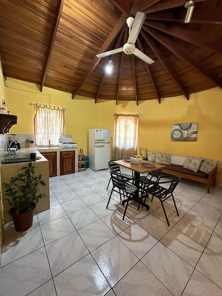 Hotel Colibri