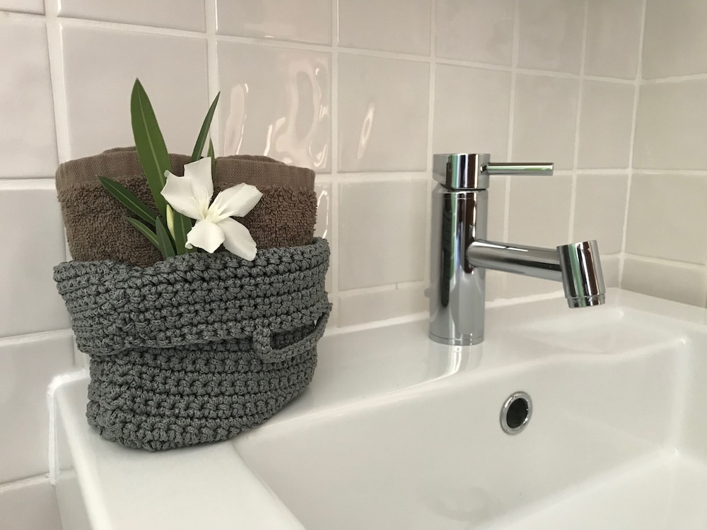 Deluxe Boutique Apartments Sonrisa Bonaire – Adults only view 5