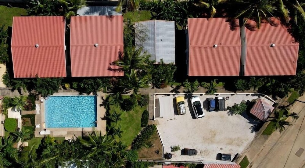 Minimalist Condo with a Beautiful New Design, Enclosed Patio, and Shared Community Pool