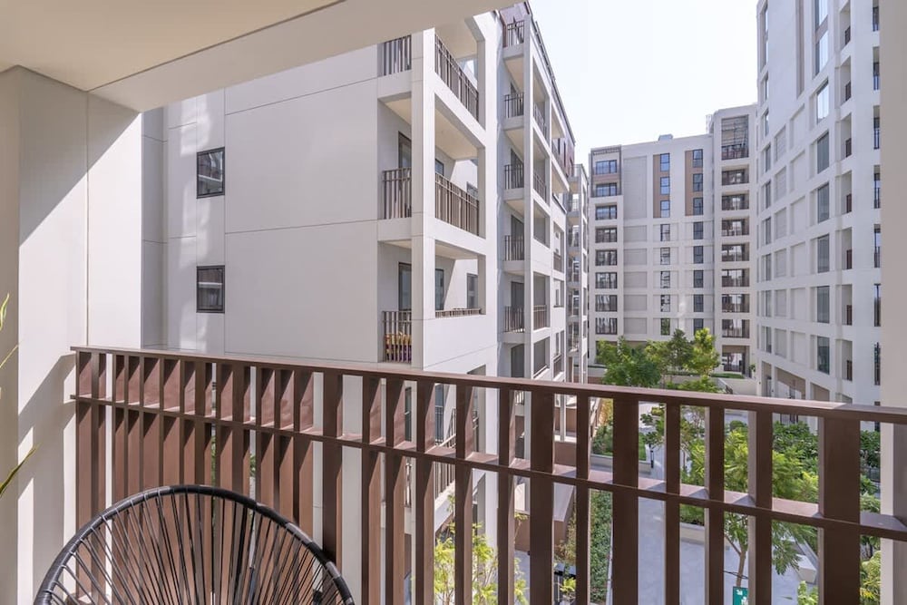 Elegant 4-bedroom Apartment Perfect for Families in Dubai Creek Harbour