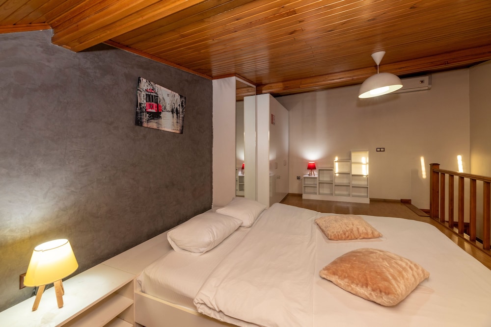 Opera House Otel - Image 39