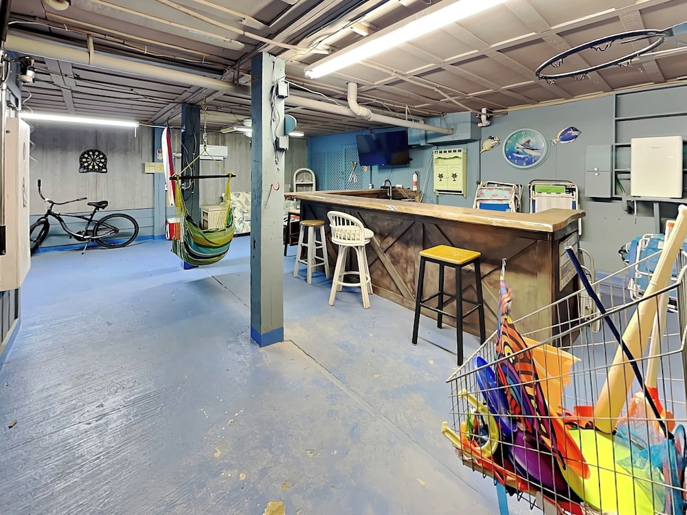 In Good Sands by Topsail Realty
