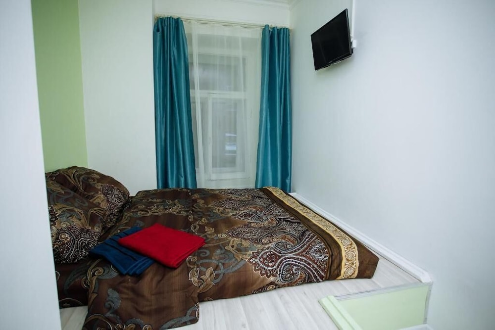 BigGal Rooms