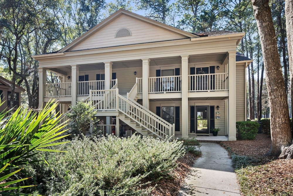55-2 Low Country Get-a-way 2 Bedroom Condo