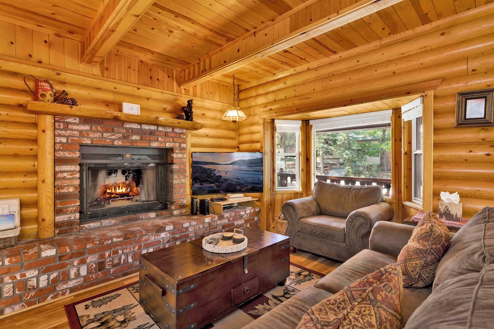 Cub's Cabin #2561