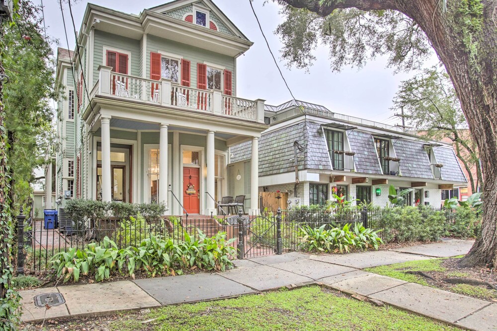 Inviting Uptown New Orleans Apt: Perfect Location!