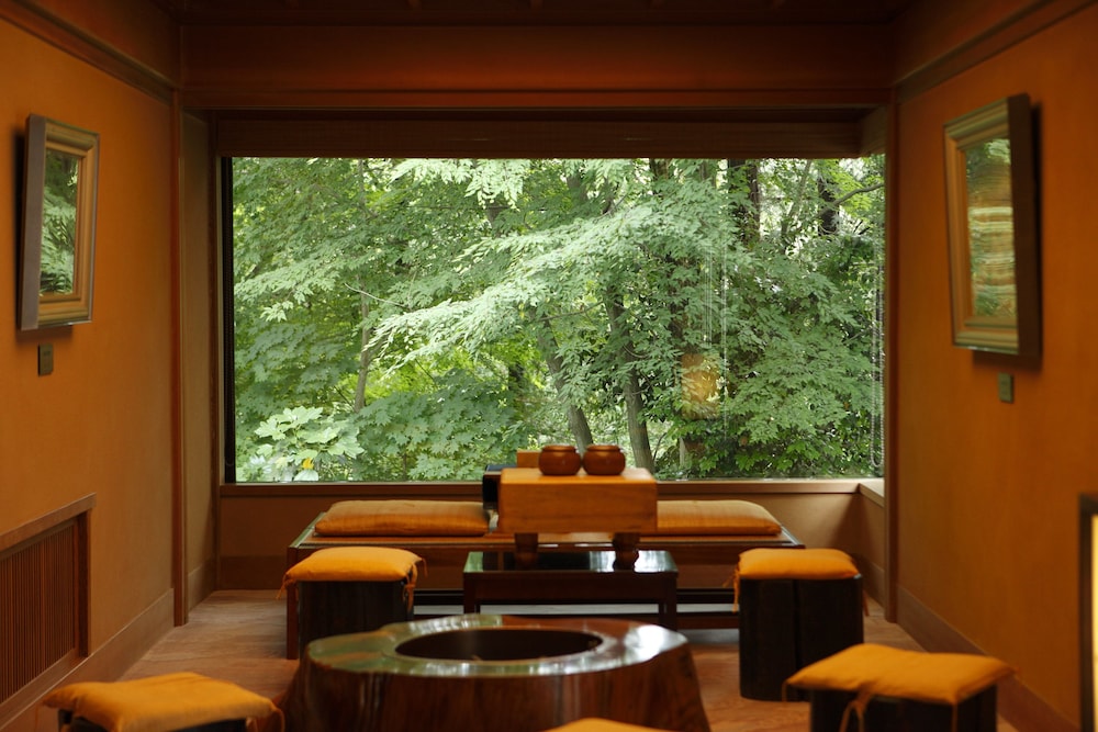 KATSURAGI Hotel Kitanomaru