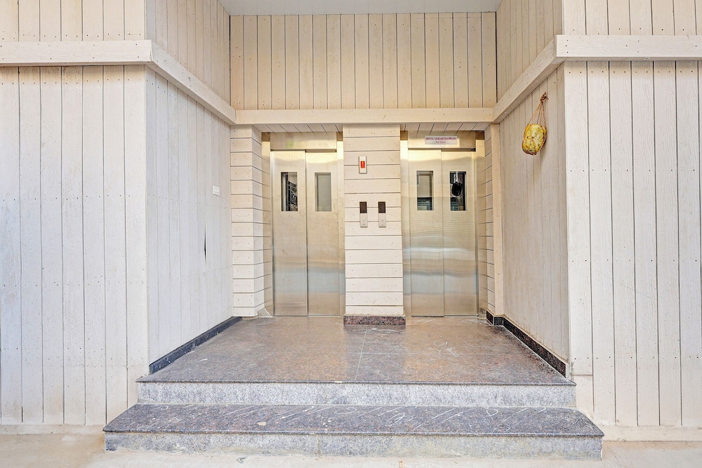 Fabhotel Siddarth Prime
