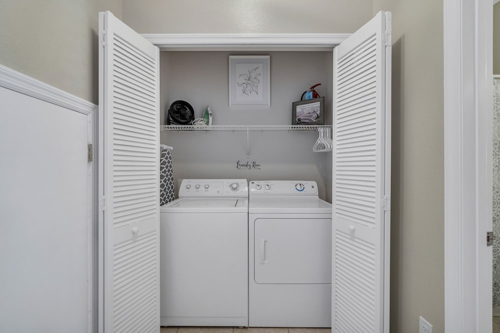 Create Lasting Magical Memories! Resort Home for 8 - Image 5