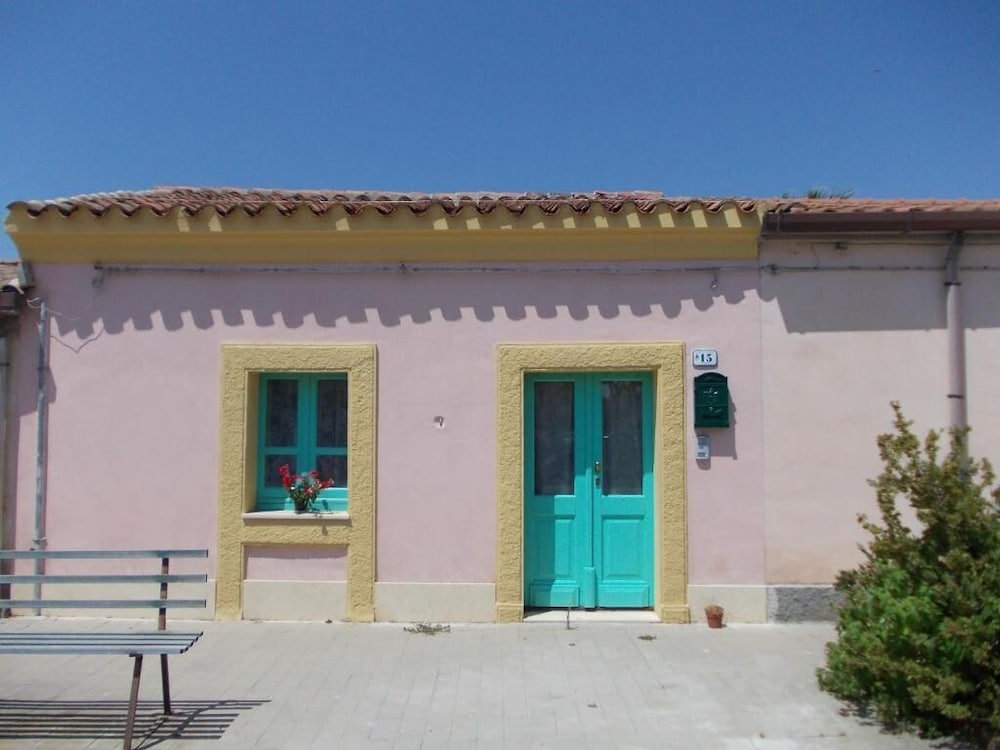 Sardinia International House