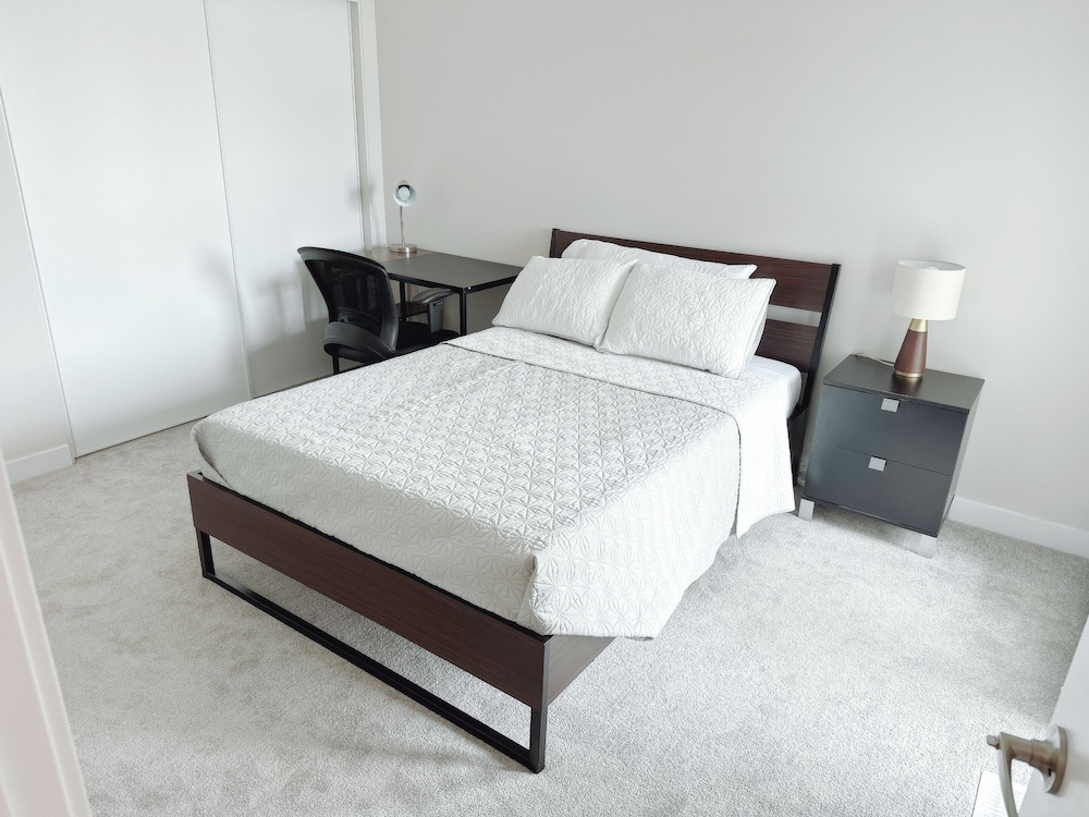 Private bedroom