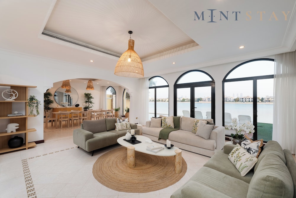 Signature Palm Villas - Mint Stay