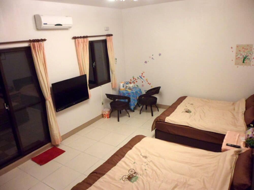 Photo 6