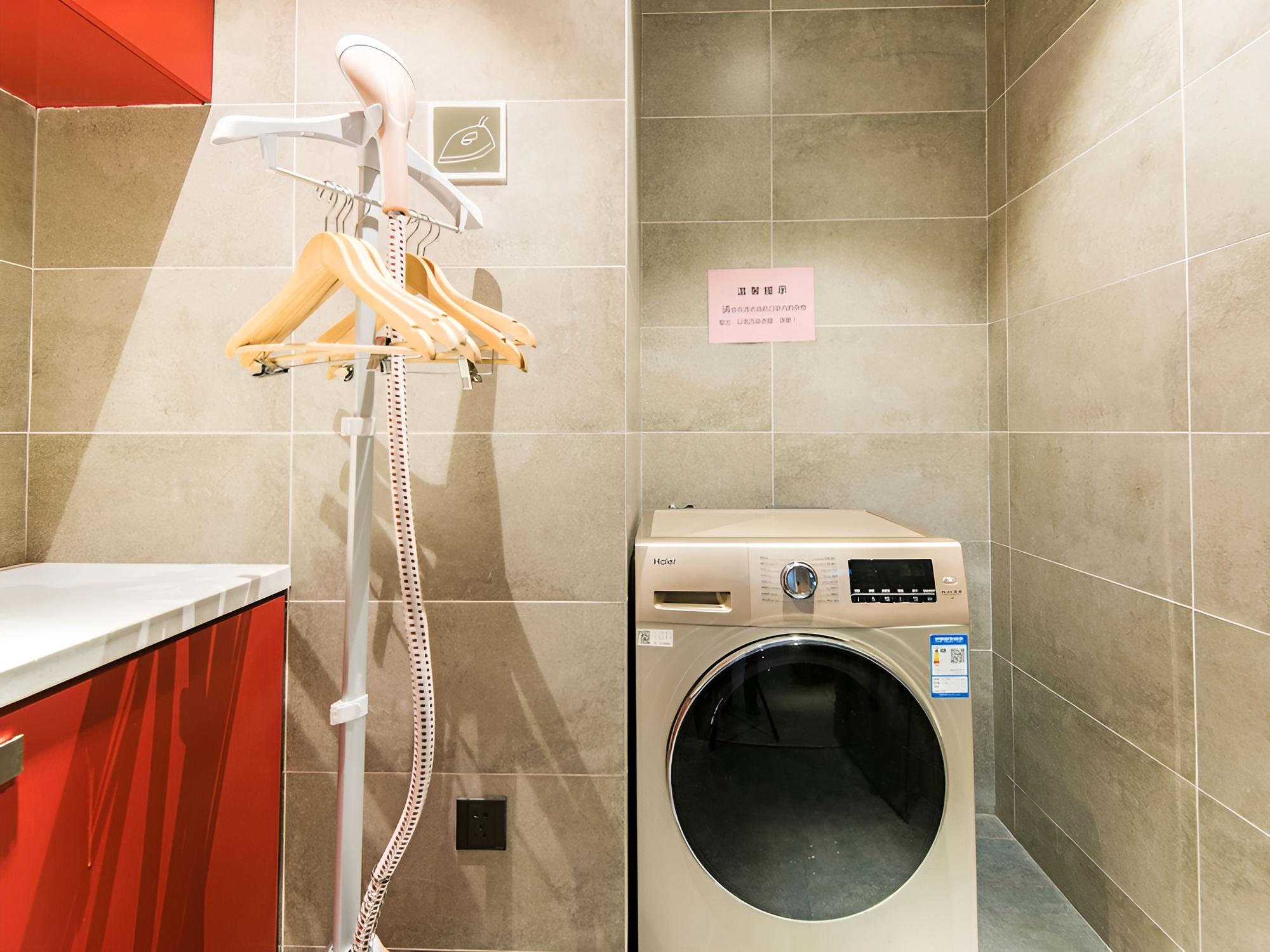 ibis Lanzhou Wuquan Square