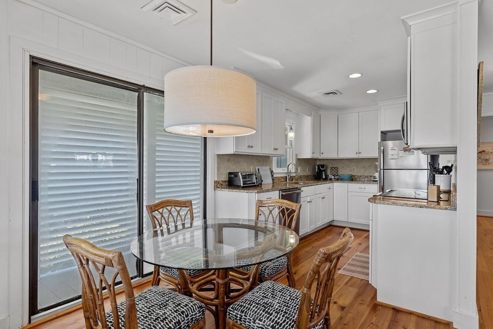 Joyner Cottage 4 Bedroom Home