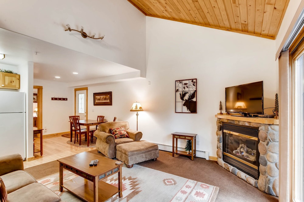 Estes Park Condos - Property Image 171