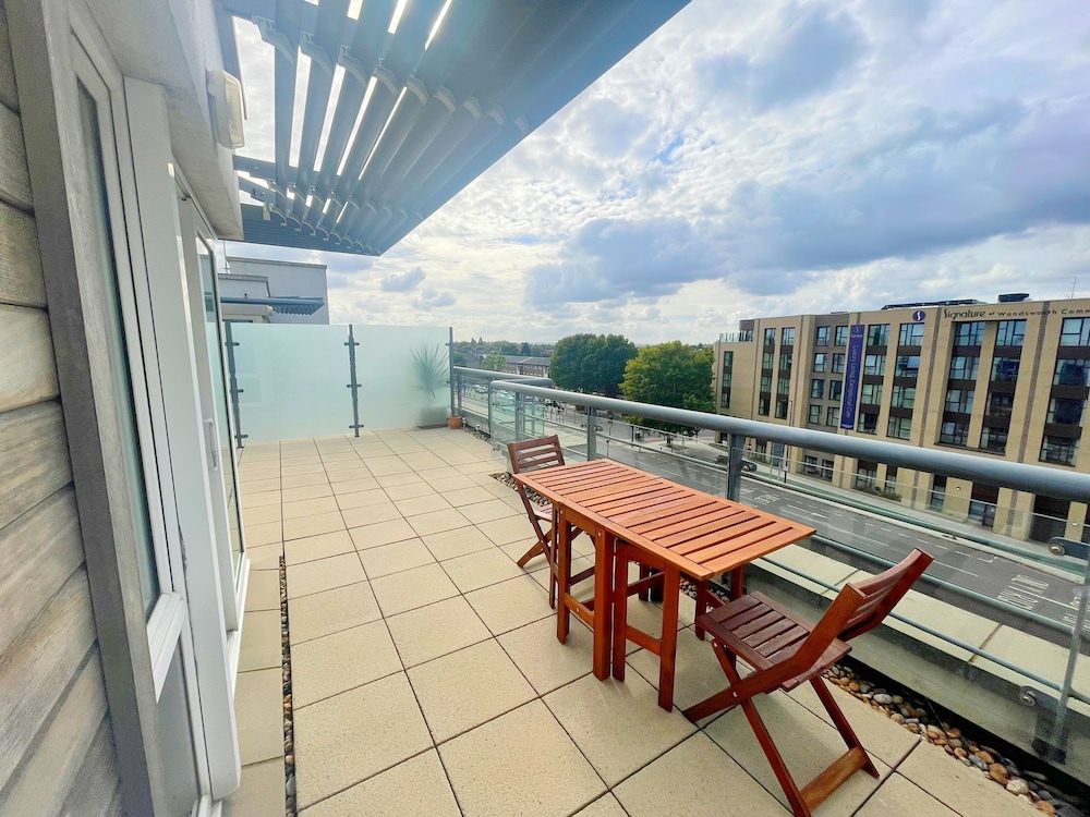 balcony