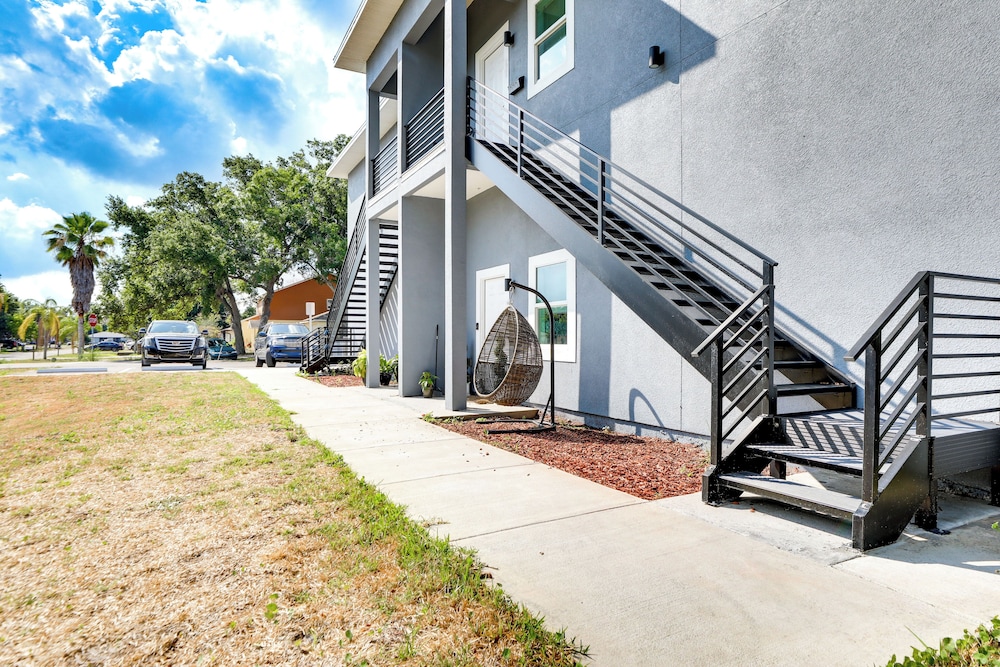 Inviting Palmetto Condo: 11 Mi to Beach! view 4