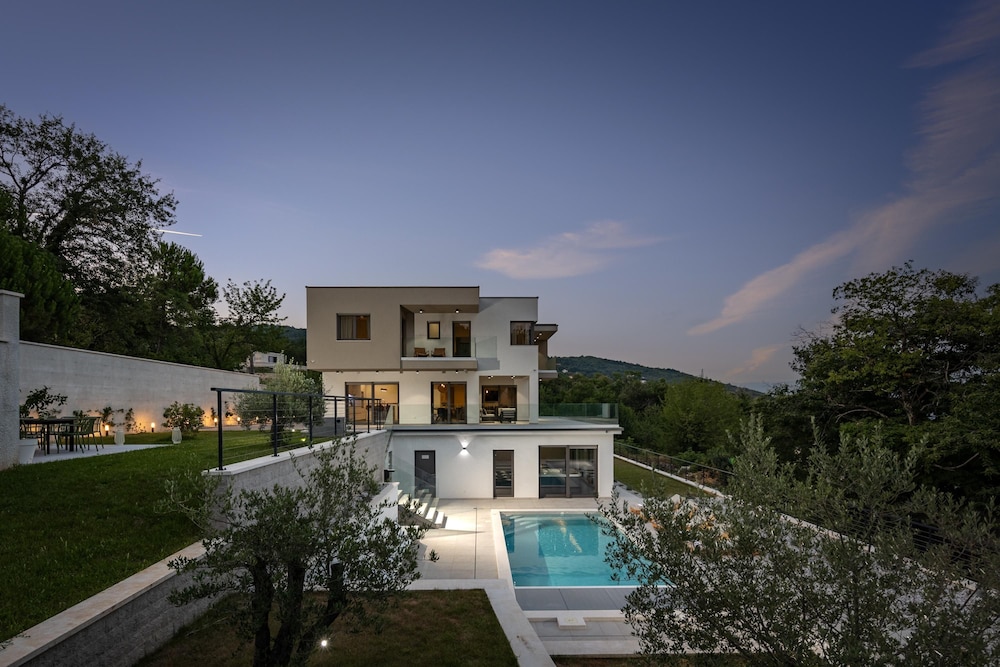 Casa Calme With Spa And Gym