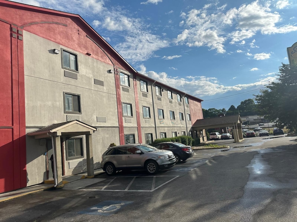 Photo 18