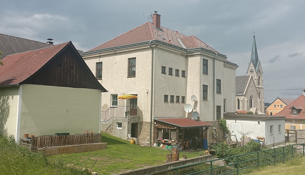 Frühstückspension Alte Volksschule