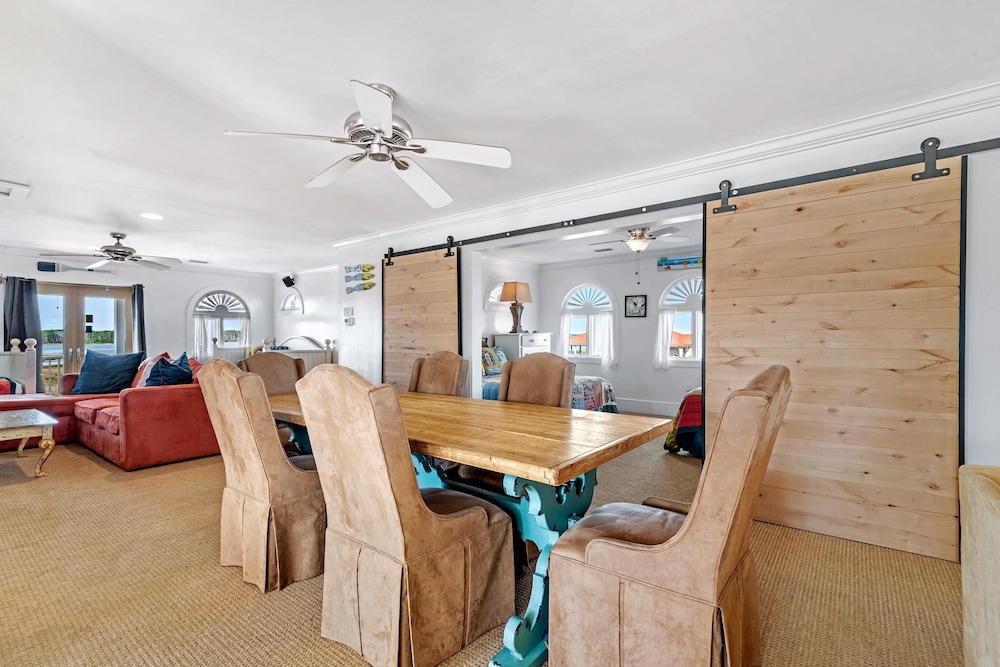 Reunion Beach House
