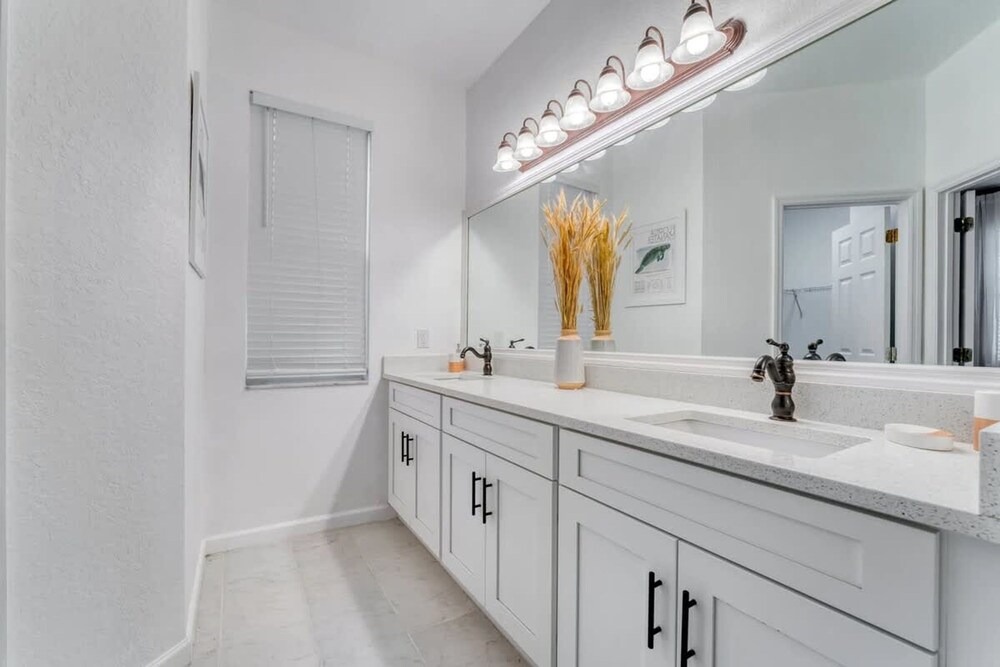 Wildlife Themed Villa 4 Bd Pool Near Disney