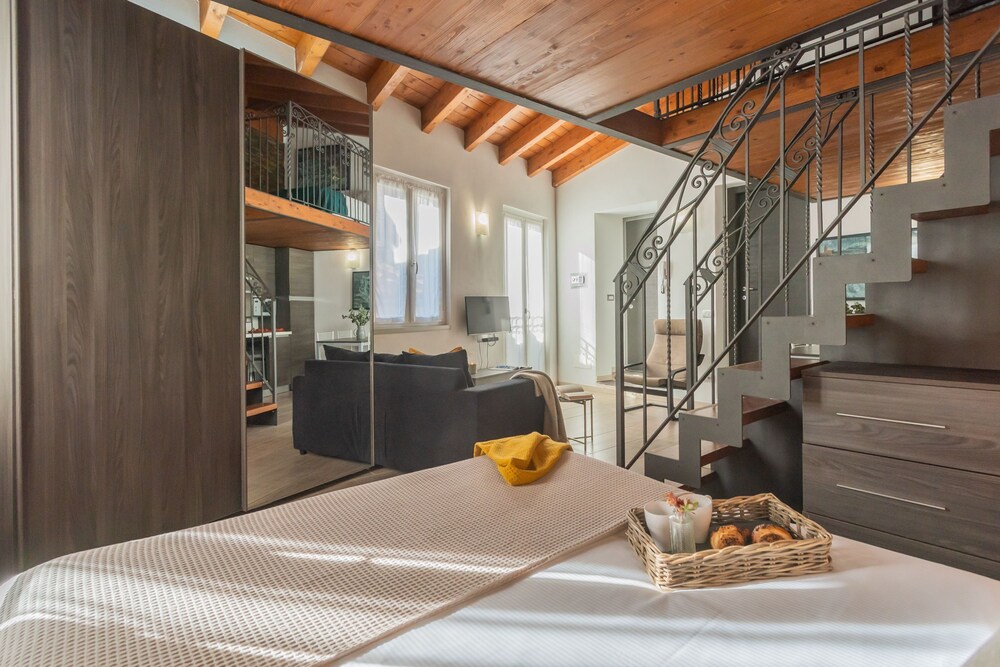 Domus 4 in Como in Como