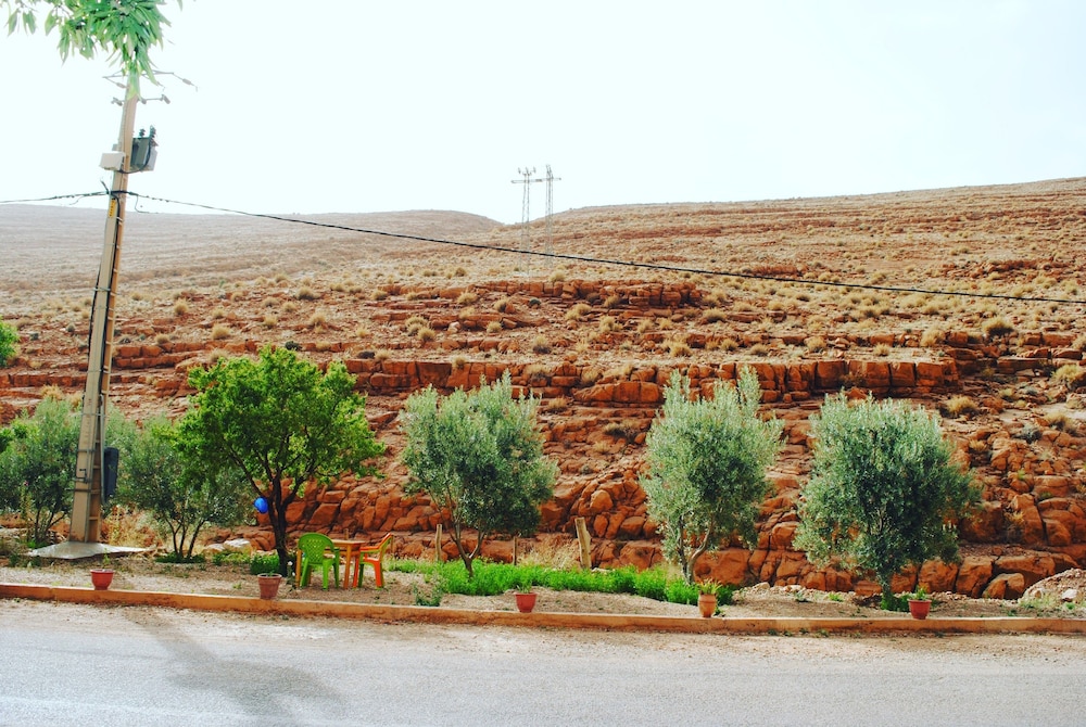 Auberge Kasbah des Roches view 4