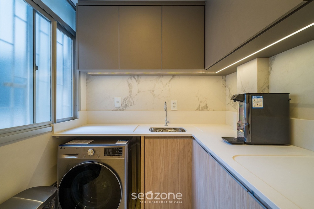 Full apt Near Ufsc in Florianopolis Cec0612