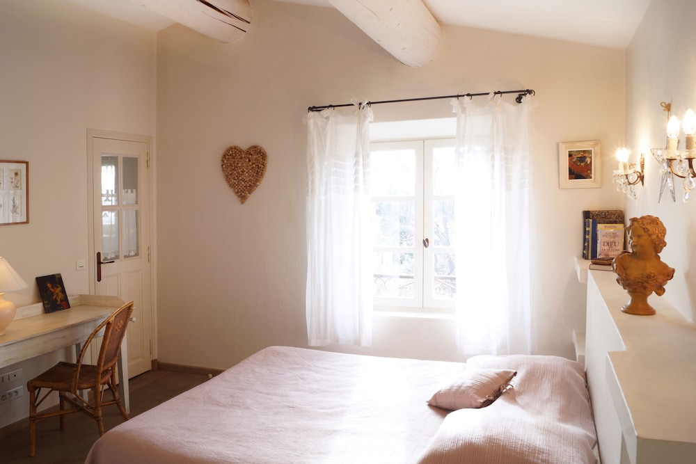 Le Mas des Etoiles - Luberon B&B photo 4